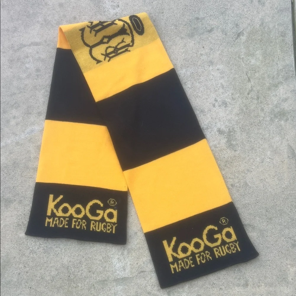KooGa Made For Rugby Black/Yellow Striped Knit Scarf